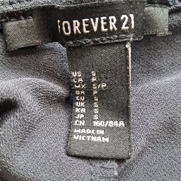 Forever 21 Flare Bell Sleeve Deep V Neckline Gray Bodycon Cocktail Dress Sz S - Picture 12 of 12